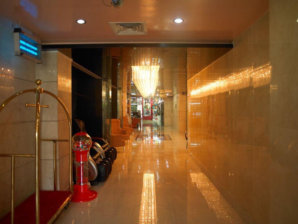 Phoenicia Grand Hotel Dubái Exterior foto
